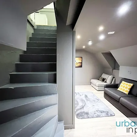 05 - Parisian Design Loft Daire